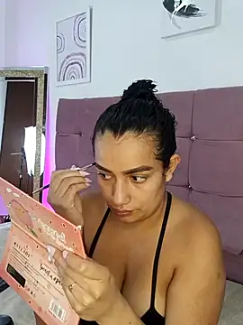 MiaKleinX online show from January 2026 09:42:01 PM