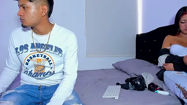 Bela and Dominicck online show from January 2026 08:23:01 PM