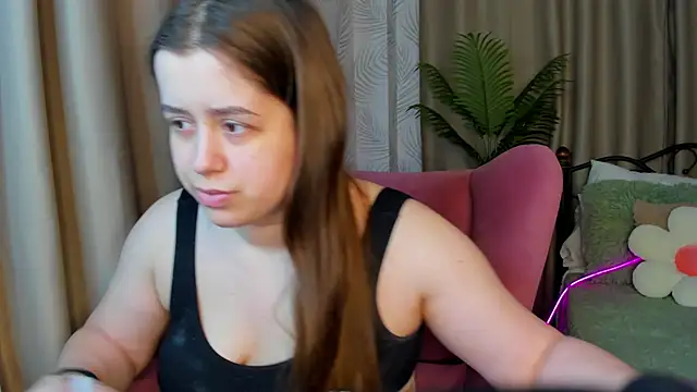 Soft Lina online show from January 2026 09:13:02 AM