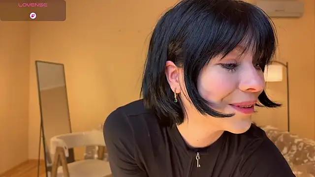 E1ara online show from April 2026 11:29:01 AM