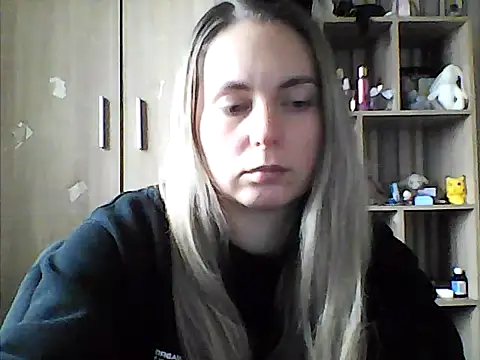 VikiLove765 online show from January 2026 11:04:02 AM