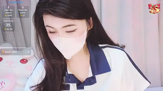 1-Emma-1 online show from March 2026 11:19:02 PM