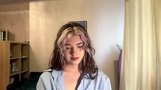 Dia DeAmas online show from April 2026 11:12:01 AM