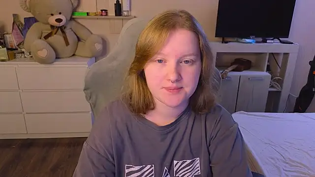 Ol1via online show from April 2026 01:58:01 AM