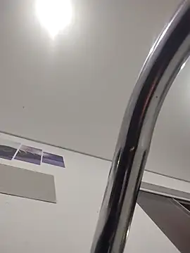 Fefe2805 online show from March 2026 10:27:01 PM