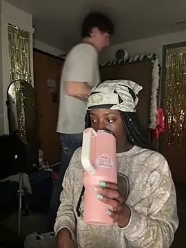 CookiesNcreaming online show from March 2026 03:36:01 AM