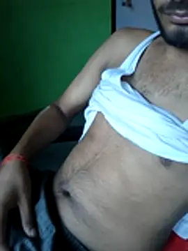 Snapshot of avi007pp chatting on July 2026 05:22:02 AM avi007pp online show from July 2026 05:22:02 AM