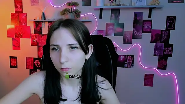 sweetie chloe  online show from April 2026 08:50:02 AM