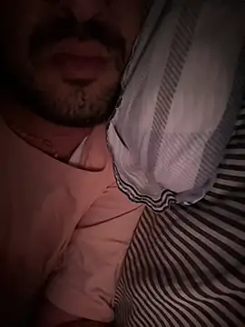 Snapshot of berkayneslihan chatting on March 2026 03:12:01 AM berkayneslihan online show from March 2026 03:12:01 AM