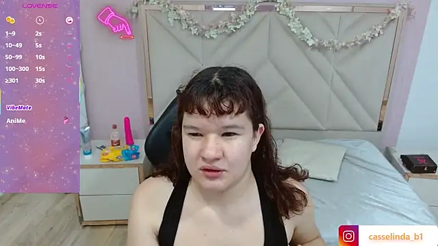 LUAR TAY online show from January 2026 11:35:01 AM