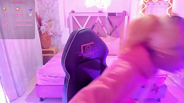 IRINA TAY1 online show from April 2026 03:17:01 AM