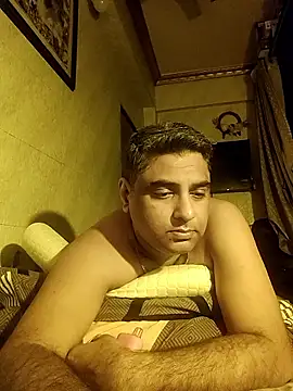 hardnhornybull online show from January 2026 09:53:02 PM