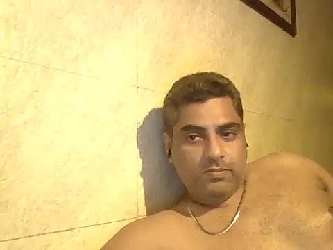 hardnhornybull online show from March 2026 07:53:01 PM