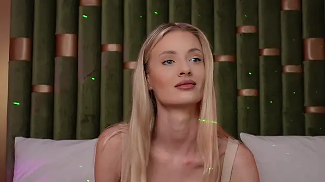 AmeliaAngel online show from December 2024 08:15:02 AM