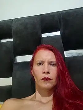 cintia love online show from April 2026 10:25:02 PM