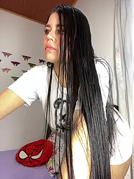 sophyy white online show from May 2026 10:28:01 PM
