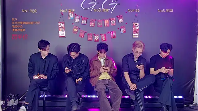 GG-boy002 online show from January 2026 06:37:02 AM