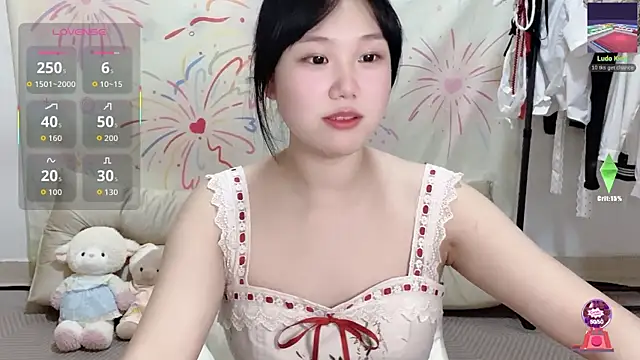 xiaoguai99 online show from June 2026 12:38:02 PM