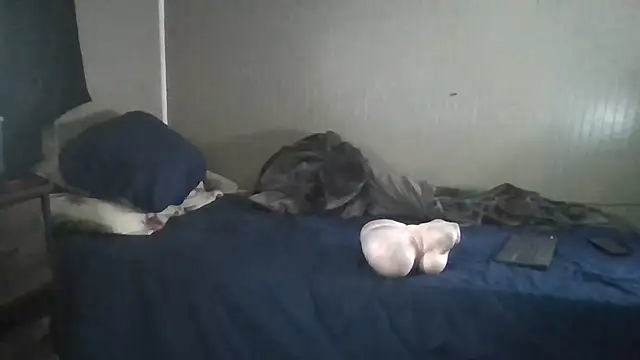 Quuwavve online show from April 2026 05:27:01 AM