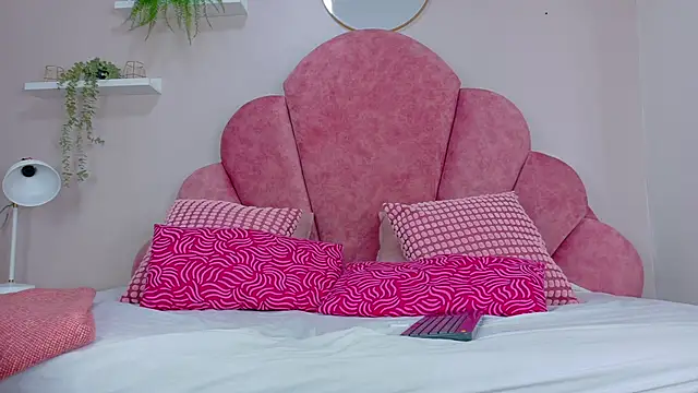 SamanthaSky   online show from January 2026 03:22:02 AM