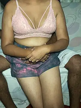 J-hens90 online show from April 2026 06:04:02 PM