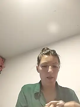 tina2204 online show from February 2026 12:10:01 PM