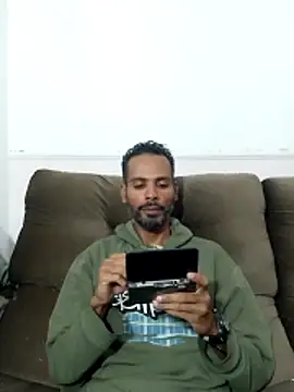 Snapshot of moreno_alpha_br chatting on June 2026 03:58:01 PM moreno alpha br online show from June 2026 03:58:01 PM