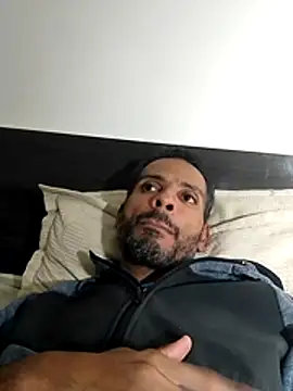 Snapshot of moreno_alpha_br chatting on July 2026 04:40:02 AM moreno alpha br online show from July 2026 04:40:02 AM
