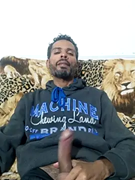 Snapshot of moreno_alpha_br chatting on July 2026 10:14:01 PM moreno alpha br online show from July 2026 10:14:01 PM