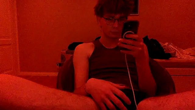 hentyX online show from February 2026 10:19:01 PM