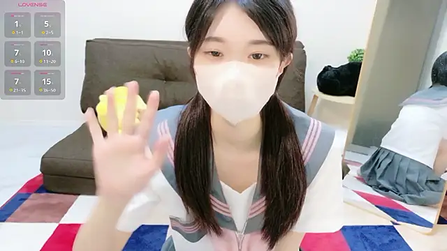 Rui-chaaan online show from May 2026 07:46:01 AM