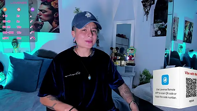 Zury Ramirez online show from January 2026 08:45:01 PM