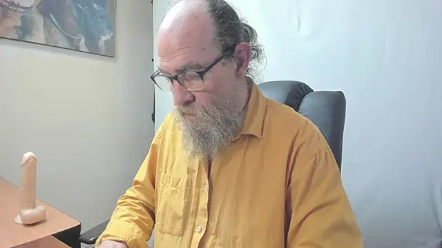 Uncle Hottie online show from March 2026 05:41:02 PM