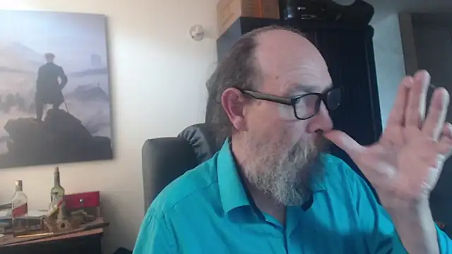 Uncle Hottie online show from June 2026 03:03:01 PM