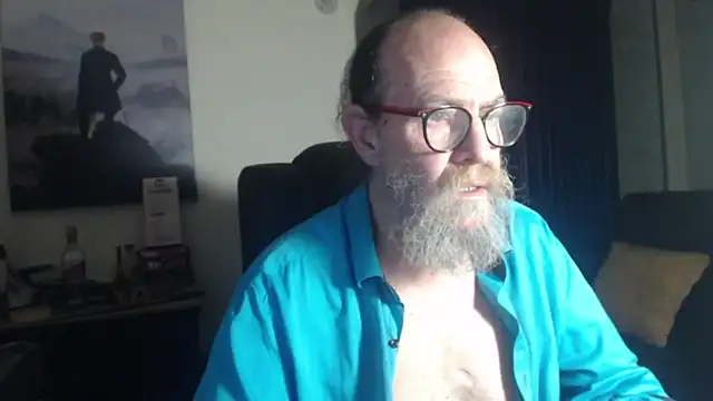 Snapshot of Uncle_Hottie chatting on July 2026 03:43:01 AM Uncle Hottie online show from July 2026 03:43:01 AM