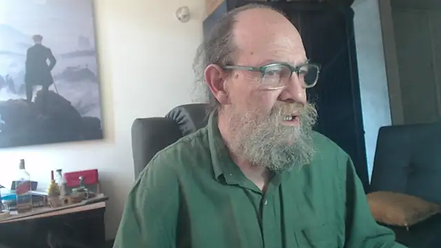Snapshot of Uncle_Hottie chatting on July 2026 03:51:02 PM Uncle Hottie online show from July 2026 03:51:02 PM