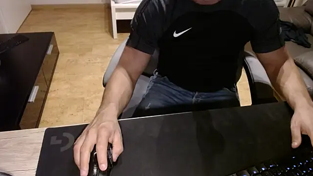 sensualman90 online show from January 2026 04:53:02 PM