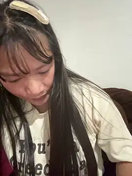 Suni-ii online show from April 2026 12:52:02 PM