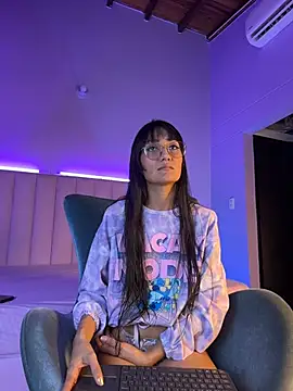 Snapshot of Denightjones chatting on July 2026 04:40:01 AM Denightjones online show from July 2026 04:40:01 AM