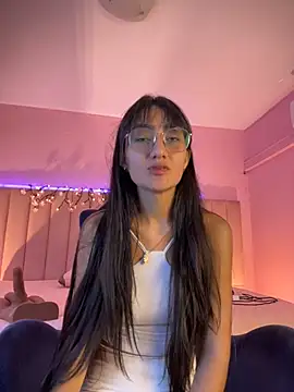 Snapshot of Denightjones chatting on July 2026 04:29:01 AM Denightjones online show from July 2026 04:29:01 AM
