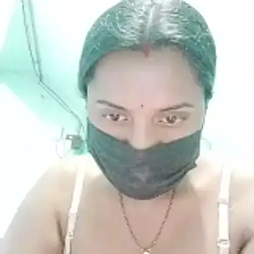 debpriyasen92 online show from February 2026 10:31:02 AM