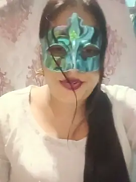 01Roshani online show from July 2026 06:22:01 PM