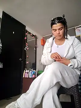 laperracobarde online show from March 2026 06:36:02 PM