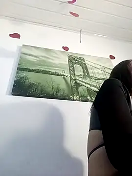 honeyluxe  online show from February 2026 04:11:01 AM