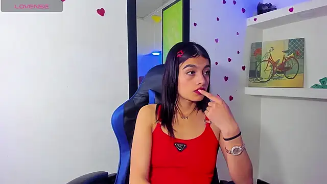 honeyluxe  online show from June 2026 08:12:02 PM