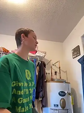 SugarNCinnamon online show from February 2026 09:34:01 PM