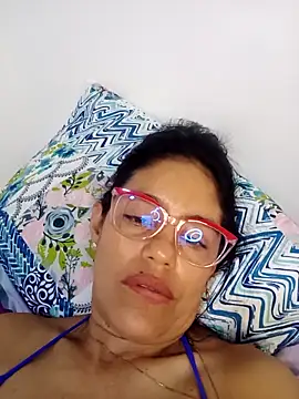 Snapshot of Elizabeth_manzon chatting on June 2026 06:22:02 AM Elizabeth manzon online show from June 2026 06:22:02 AM