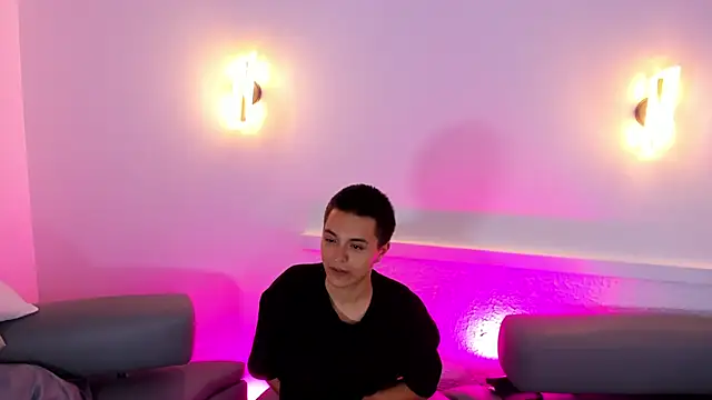 RicciRizzo online show from March 2026 01:33:02 AM