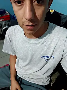 Hxzelmxnix online show from January 2026 07:50:02 PM