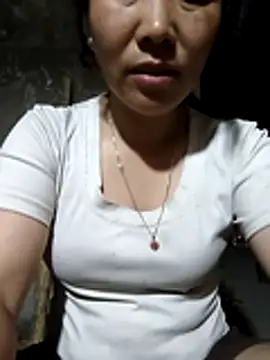 vesla-2k online show from April 2026 09:48:01 PM